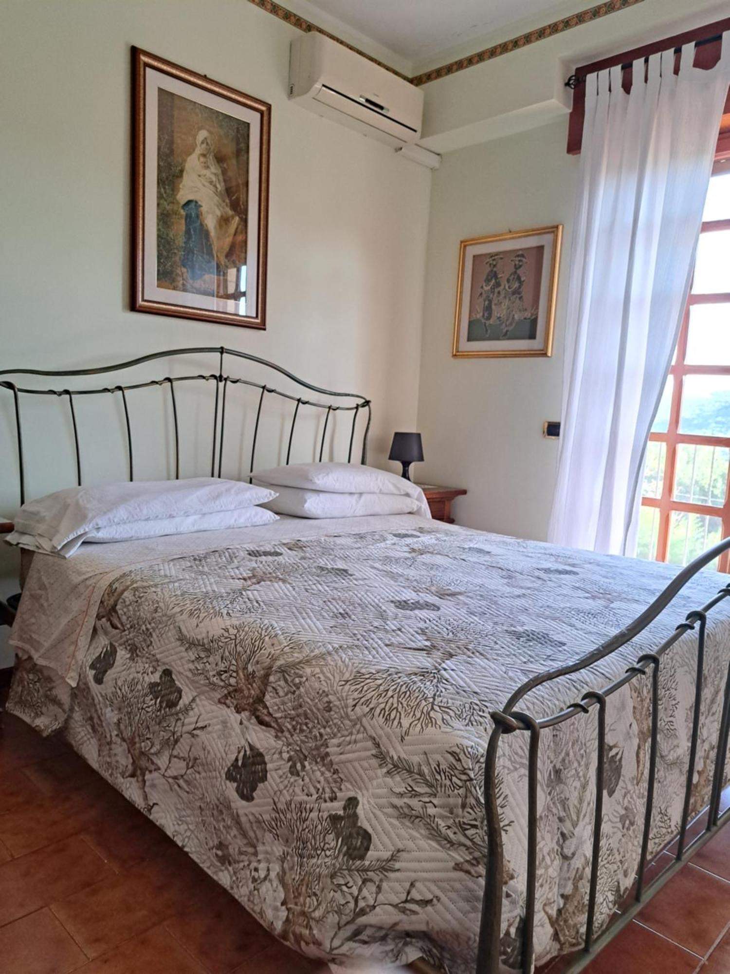 Appartamento Serenella Maenza Esterno foto